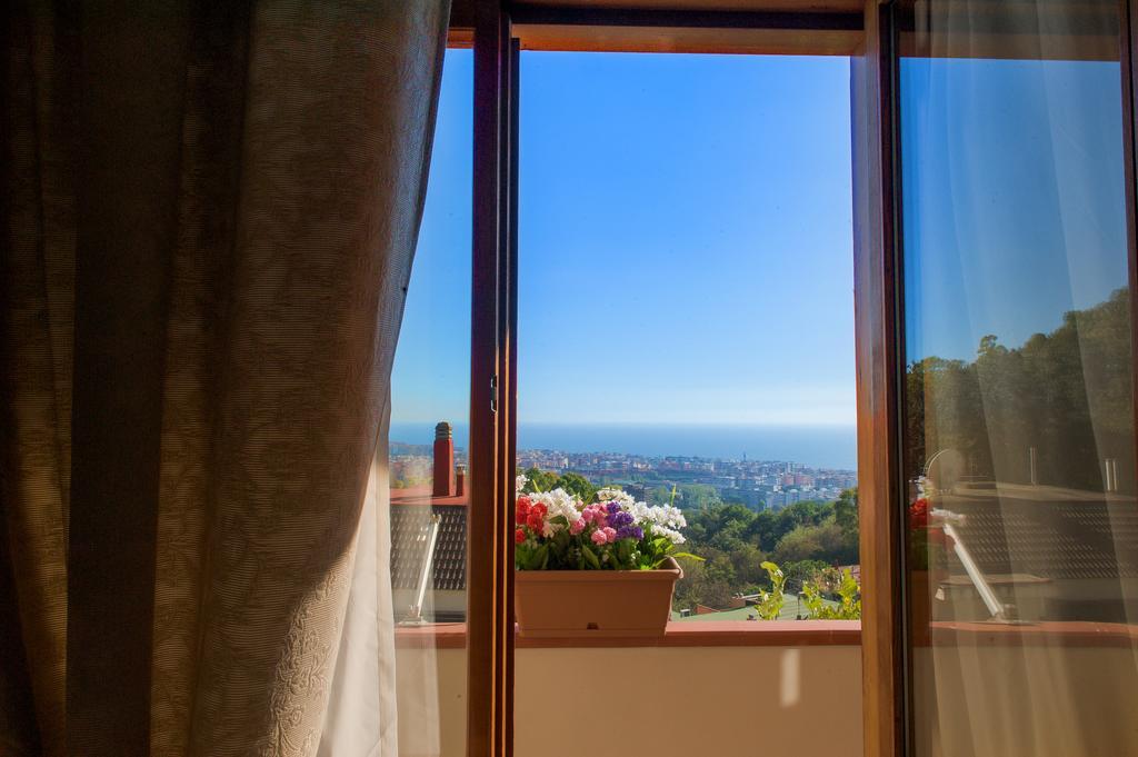 Villa Mareluna - Sea view&garden Salerno Exterior foto