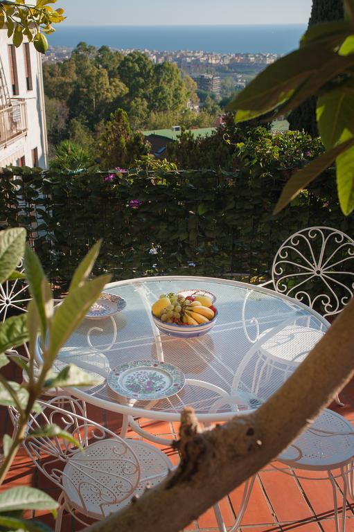 Villa Mareluna - Sea view&garden Salerno Exterior foto